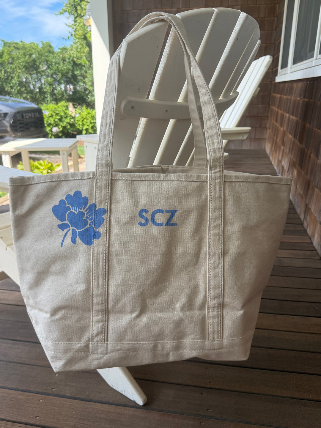 BAG OF NEEDLEPOINT TOTE