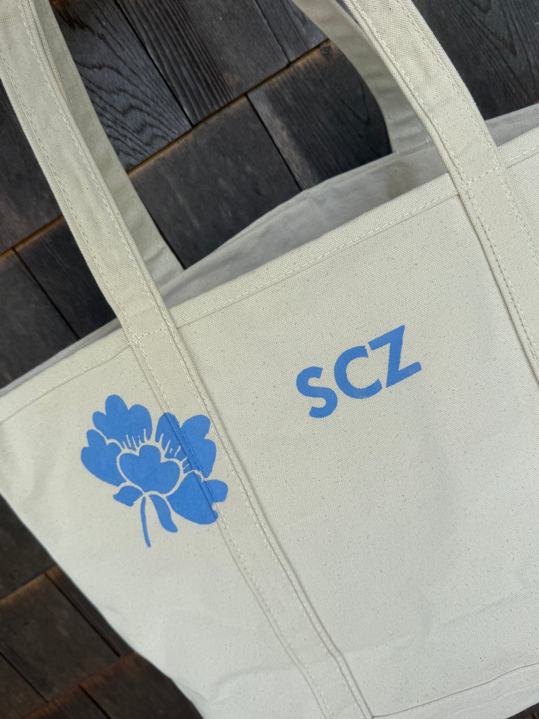 BAG OF NEEDLEPOINT TOTE