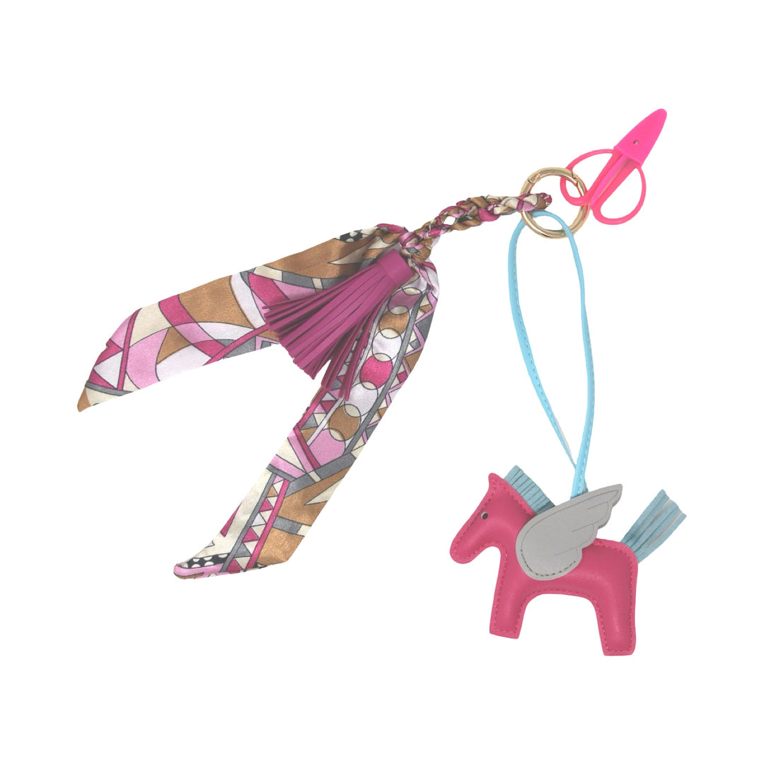 The Horse Charm With Snips