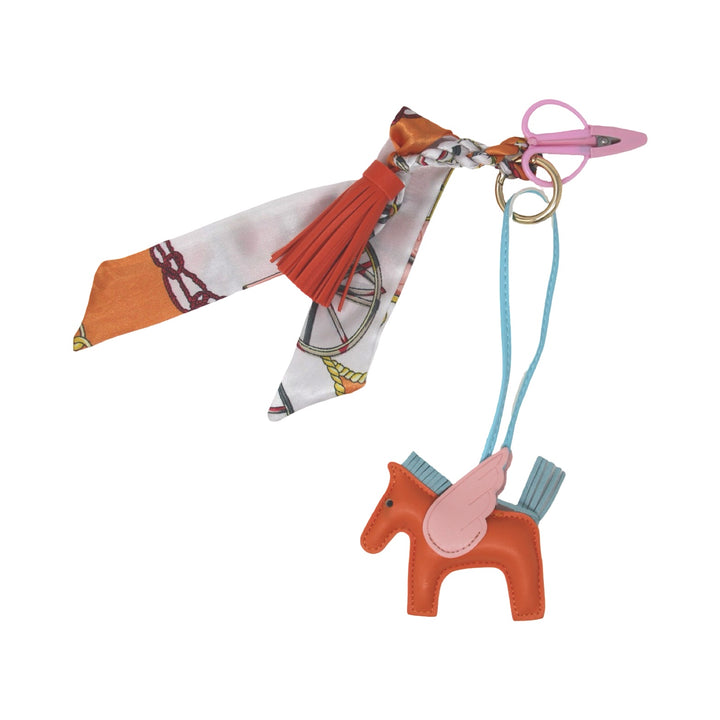 The Horse Charm With Snips