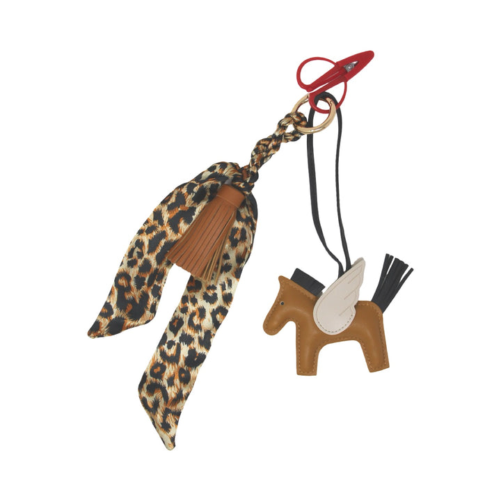 The Horse Charm With Snips