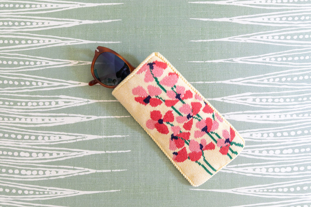 Poppies Glasses Case